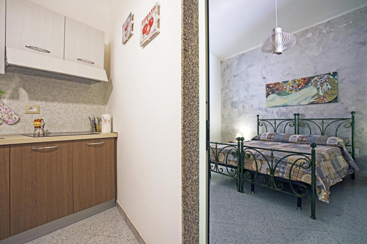 Le Volte Apartments Torchiarolo Exterior foto